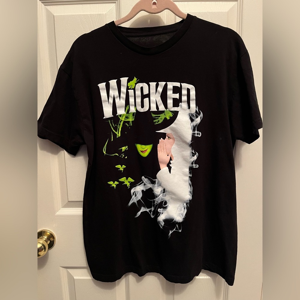 Official Wicked the Musical Black, Green and White Broadway Graphic Tee Size L